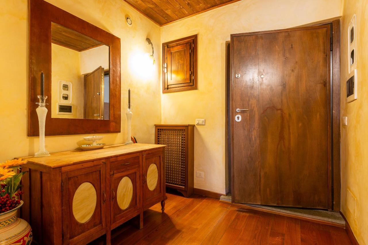 Appartamento Via Di San Martino Ai Monti Roma Esterno foto
